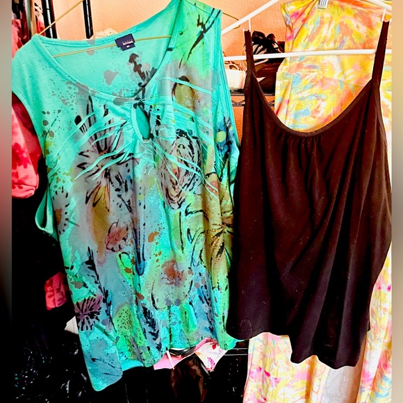 Plus Size Bundle of 4 items! 1X-2X please read below and see photos. - Picture 2 of 8